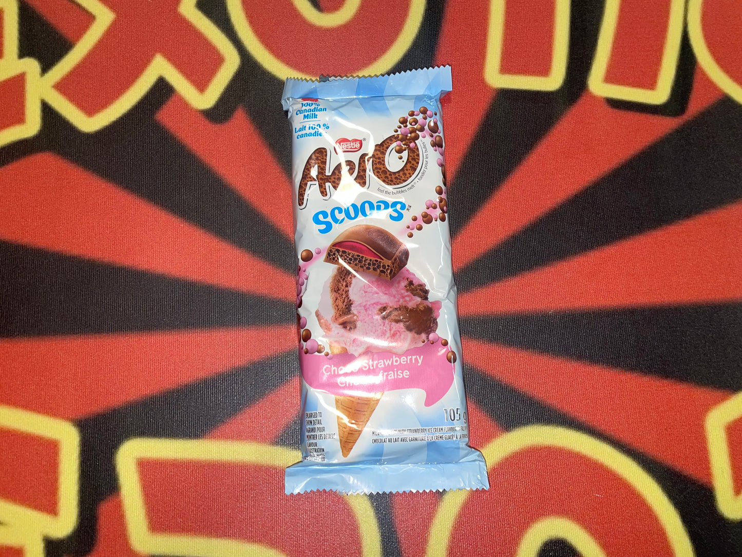 Aero Scoops Choco Strawberry Ice Cream Flavored Chocolate (UK) Nestle