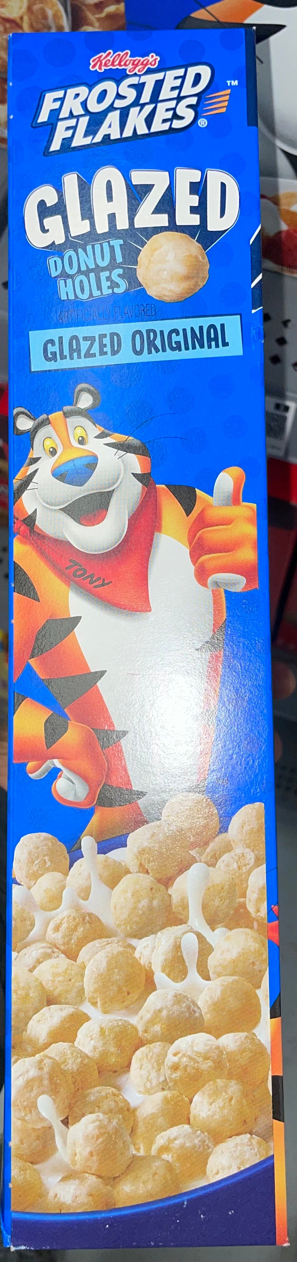 Frosted Flakes Glazed Donut Holes Cereal Kelloggs 481g