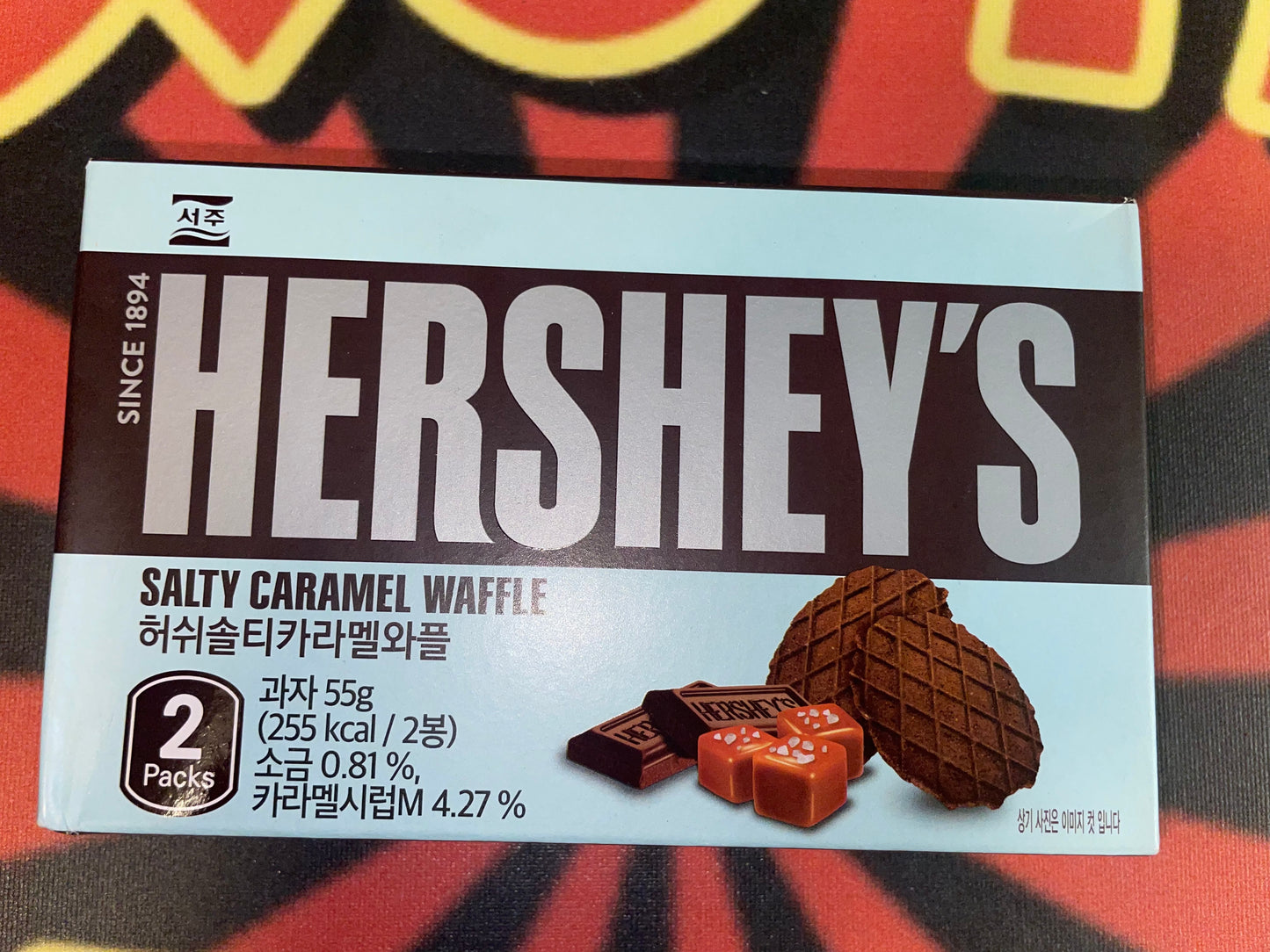 Hershey’s Salty Caramel Chocolate Waffles Snack Crunchy Sweet Snacks 55g (Korea)