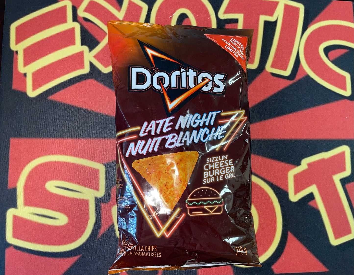 Doritos Late Night Sizzlin’ Cheeseburger Tortilla Chips Limited Time Only Snack Chip Limited Edition (UK) 210g