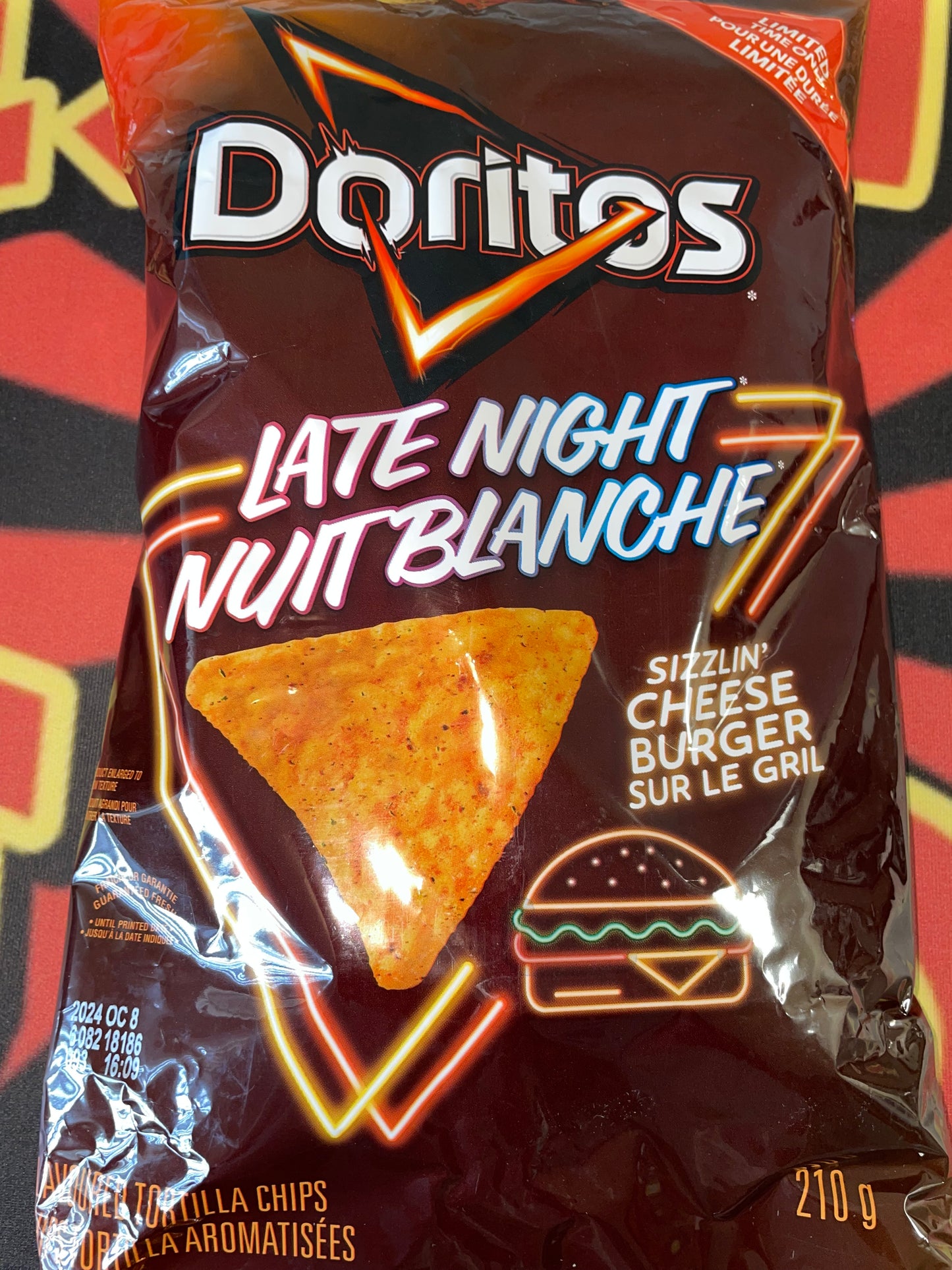 Doritos Late Night Sizzlin’ Cheeseburger Tortilla Chips Limited Time Only Snack Chip Limited Edition (UK) 210g