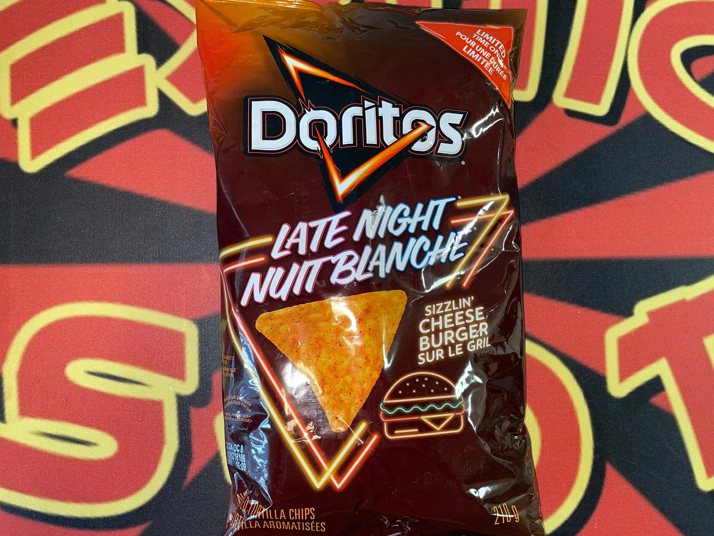 Doritos Late Night Sizzlin’ Cheeseburger Tortilla Chips Limited Time Only Snack Chip Limited Edition (UK) 210g