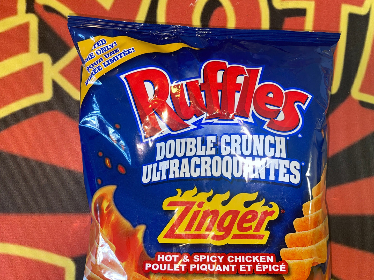 Ruffles Double Crunch Zinger Hot & Spicy Chicken KFC Flavored Potato Chips Limited Time Only 180g