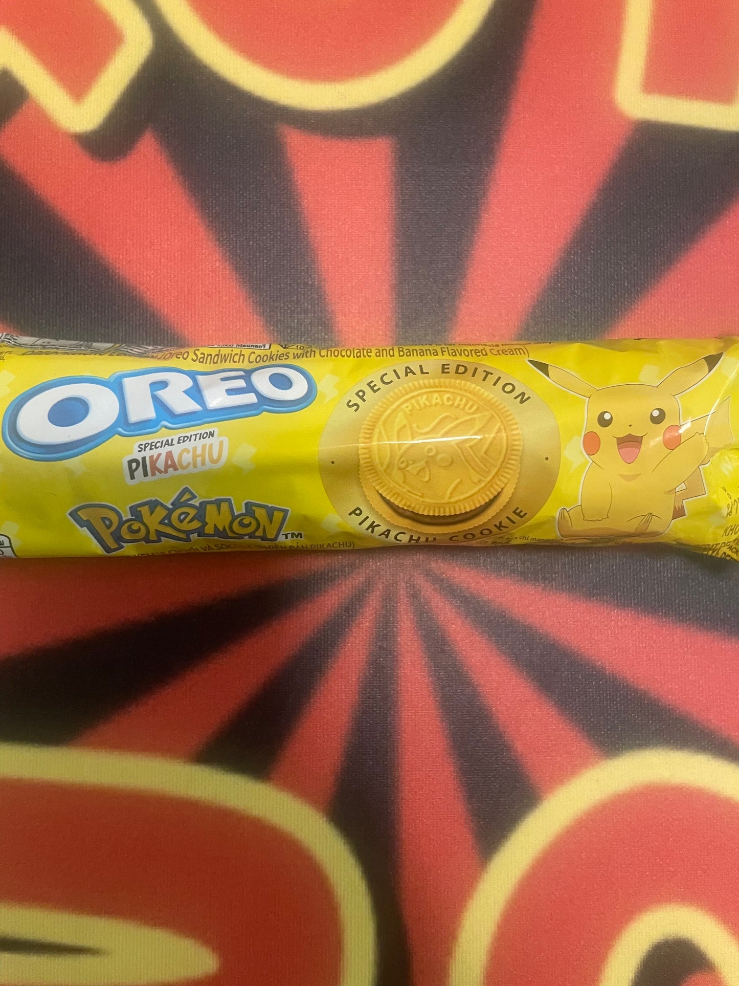 Oreo Pokémon Banana and Chocolate Flavor Cookie Sandwich Pikachu Limited Edition Limited Time