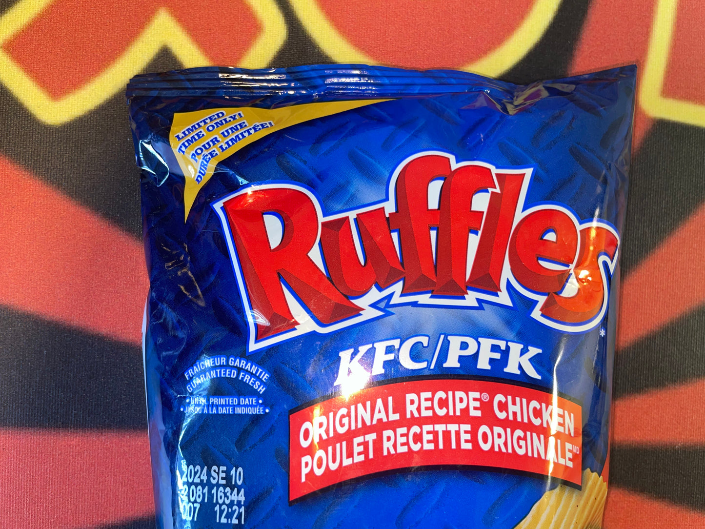 Ruffles x KFC Chicken Collaboration Original Recipe Chicken Flavored Potato Chips with Ridges Crunchy Snack 60g